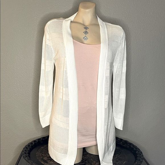 CROFT & BARROW WHITE KNIT CARDIGAN - Picture 1 of 11